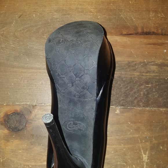 High heels - Picture 3 of 3